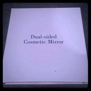 Dual-sided Cosmetic Mirror